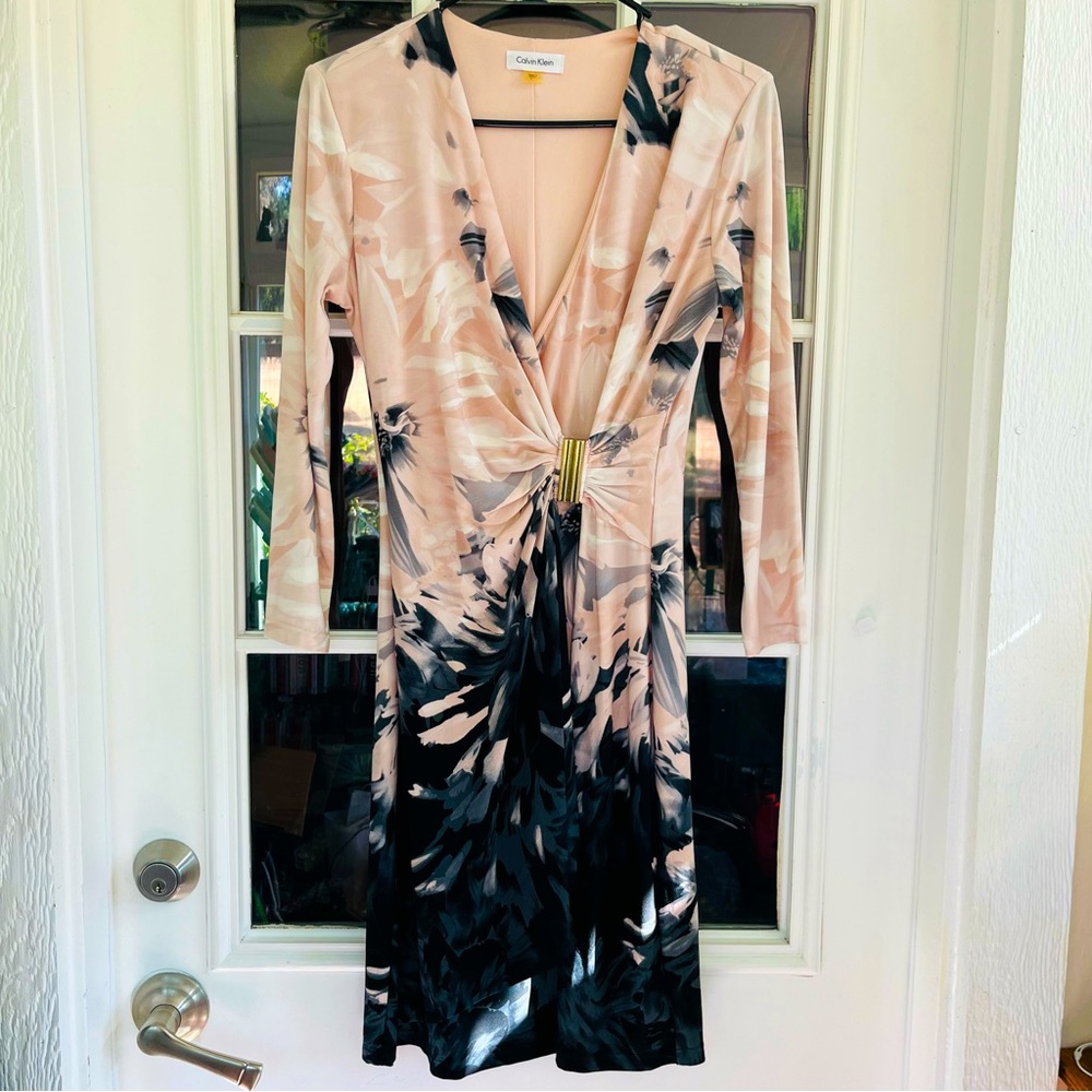 Calvin Klein Floral Beige Dusty Pink Wrap Dress (Size 2)